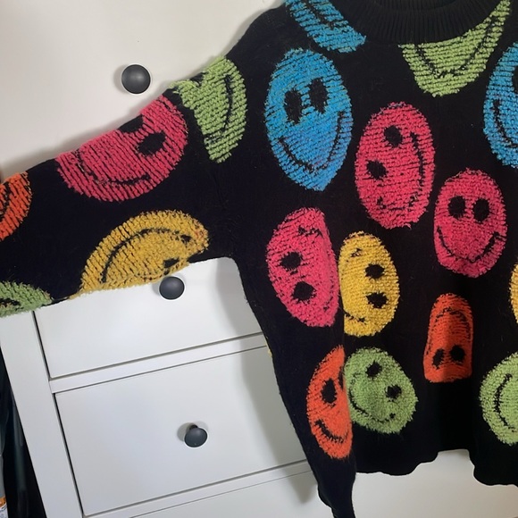 INDV baggy smiley sweater y2k rainbow Large - Picture 2 of 6